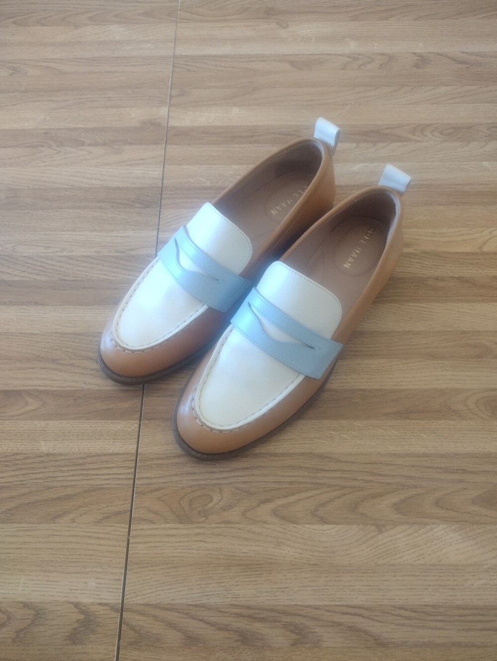 Women's Size 6.5B Cole Haan Stassi Penny Loafers